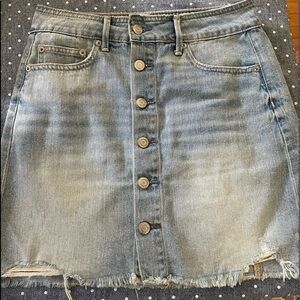 American eagle button front light wash jeans skirt